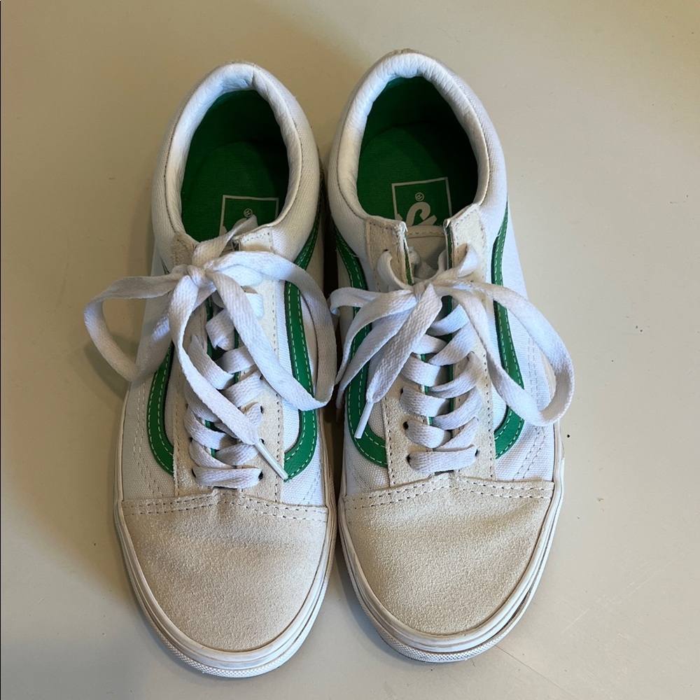 Vans Old Skool 'Vintage Sport - White Kelly Green' sneakers.